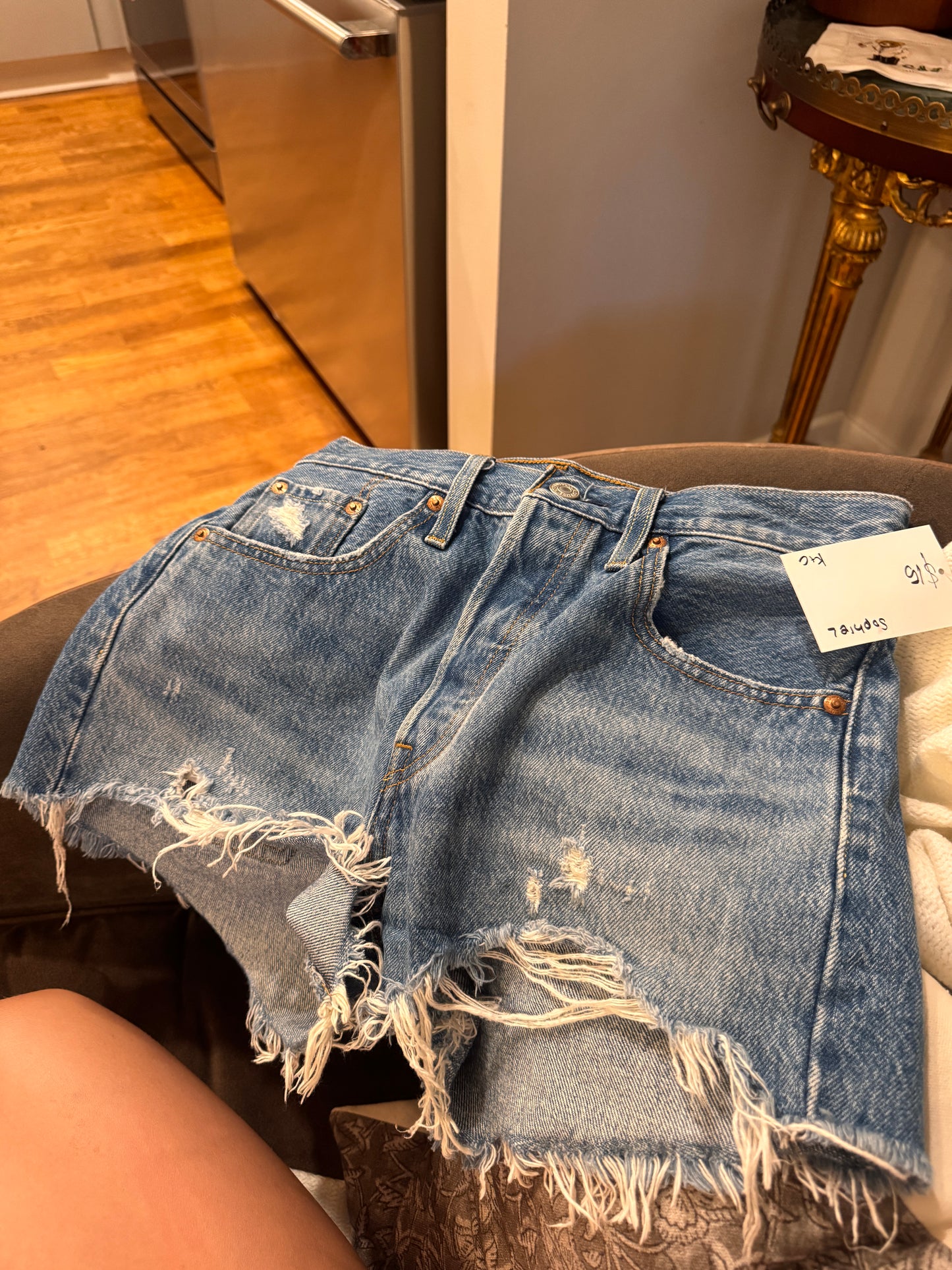 Levi’s Mid Wash Denim Shorts
