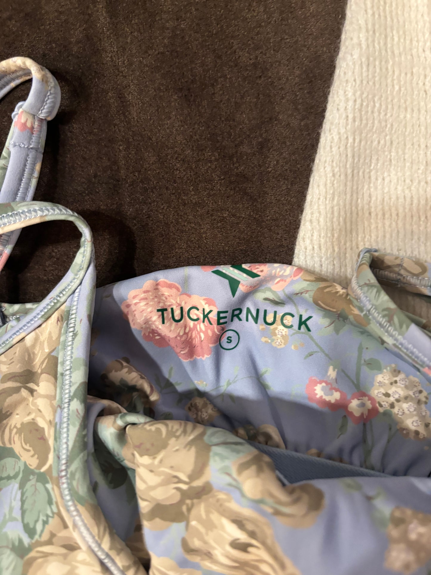 Tuckernuck blue floral workout set