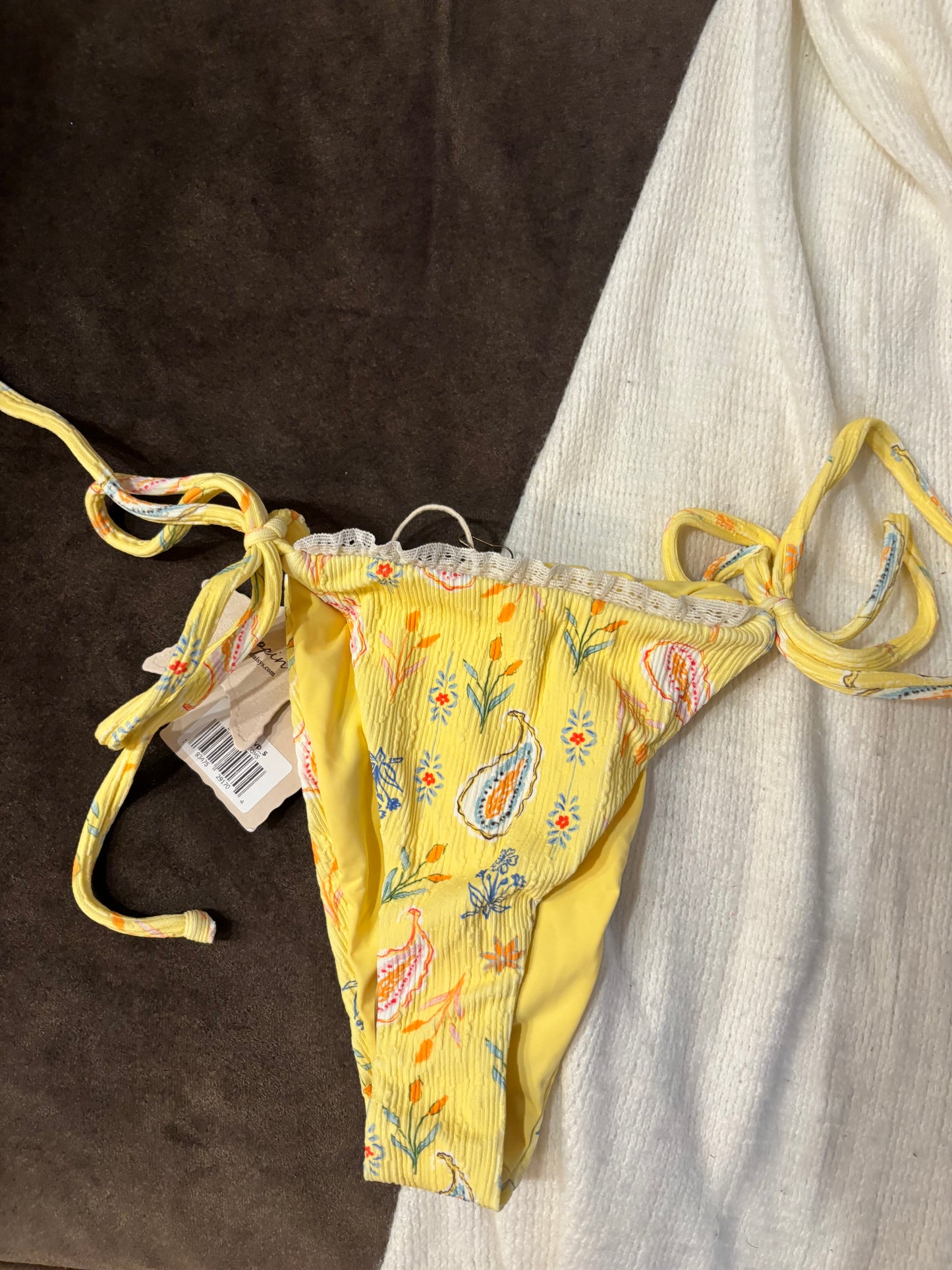 Dippin Daisys yellow bikini