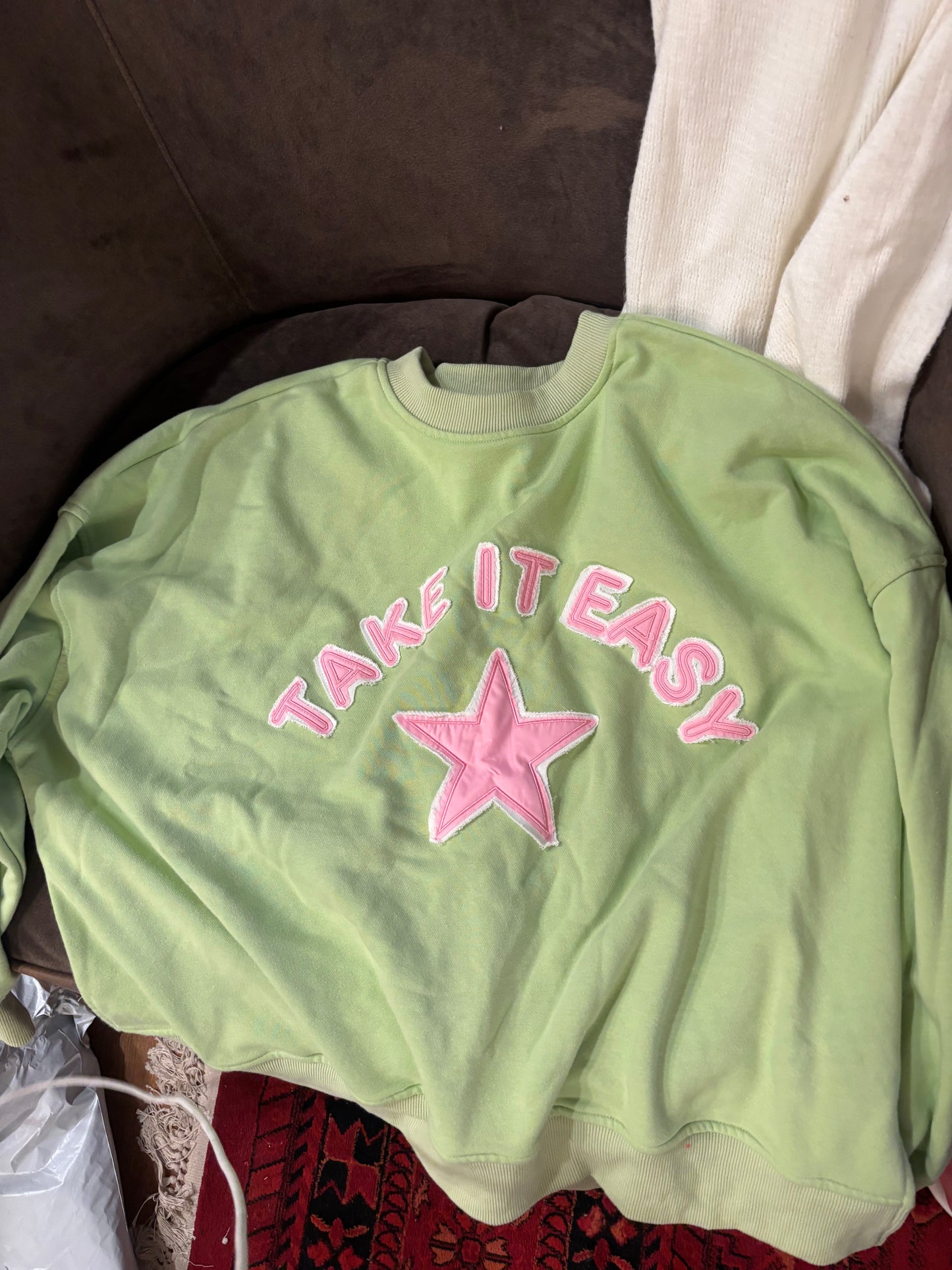 Beach club green crewneck