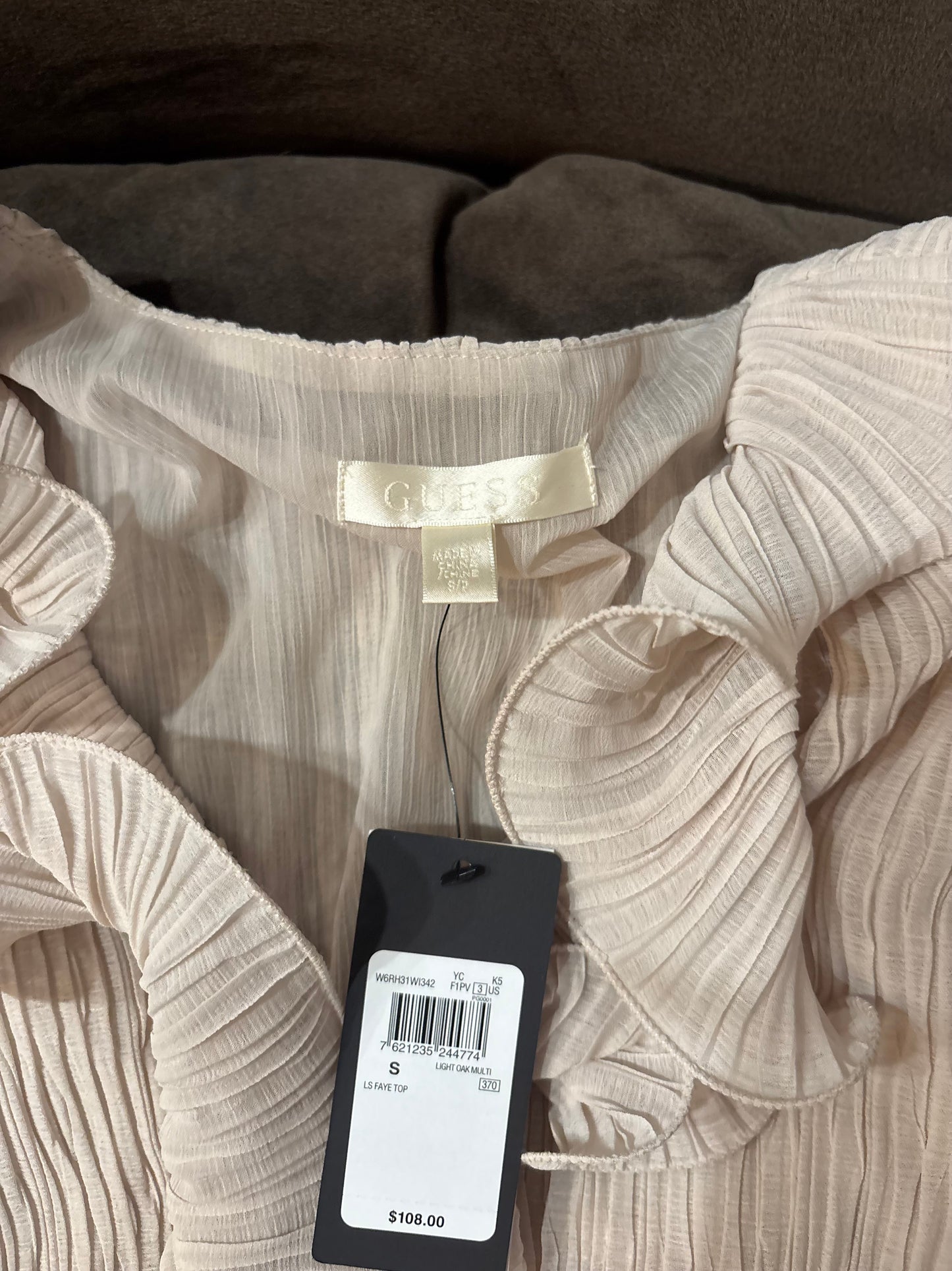 Guess cream ruffle long sleeve top
